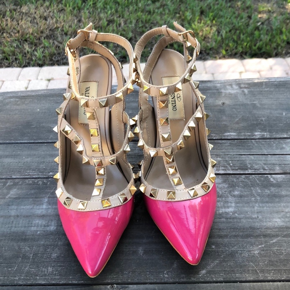 Pink high heels